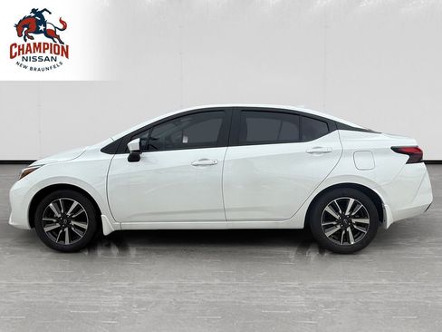 New 2025 Nissan Versa SV w/ Trunk Package FWD image 2