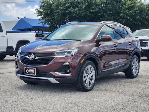 Used 2023 Buick Encore GX Essence w/ Experience Buick Package FWD image 3