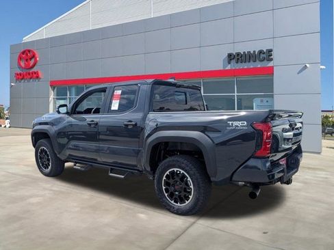 New 2026 Toyota Tacoma TRD Off-Road AWD/4WD image 5
