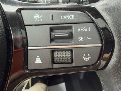 Used 2023 Honda Pilot Elite image 26