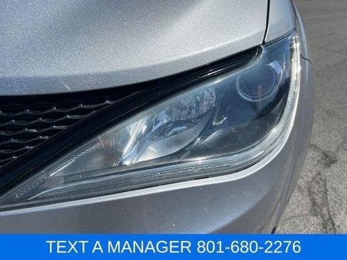 Used 2018 Chrysler Pacifica Touring-L Plus w/ Advanced Safetytec Group FWD image 10