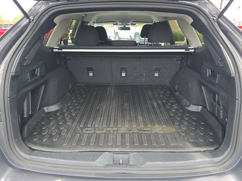 Used 2023 Subaru Outback Premium AWD/4WD image 22