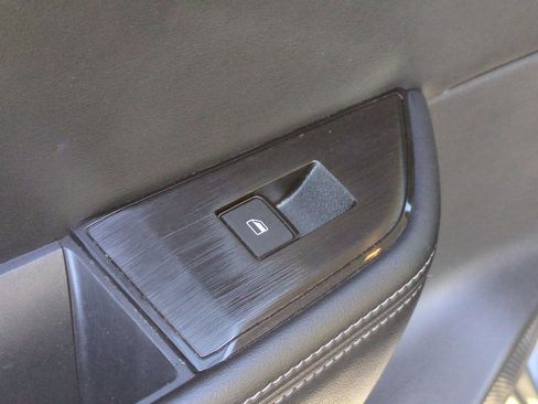 Certified 2024 Nissan Rogue SV image 28