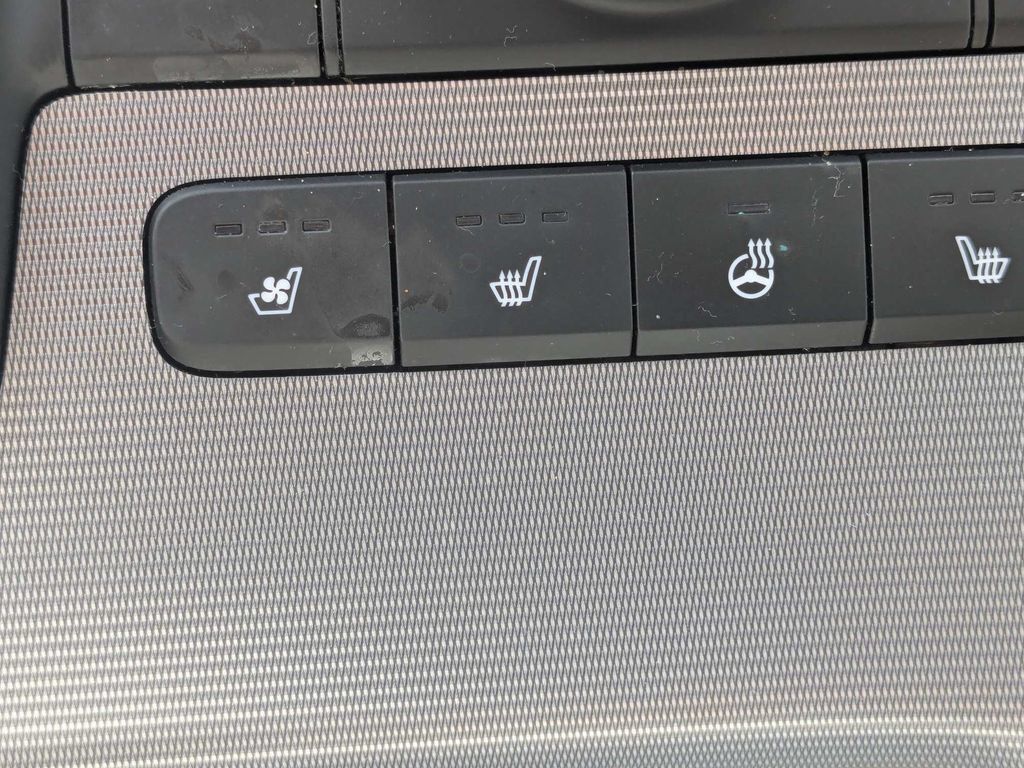 Used 2025 Hyundai Palisade Calligraphy FWD image 42