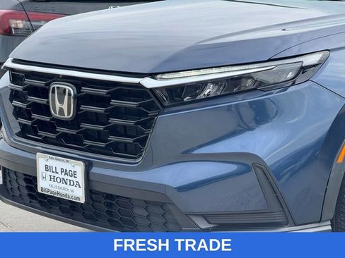 Certified 2025 Honda CR-V EX image 3