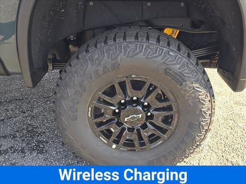 New 2026 Chevrolet Silverado 2500 ZR2 w/ LPO, Dark Essentials Package AWD/4WD image 34