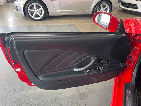 Used 2000 Honda S2000 image 45