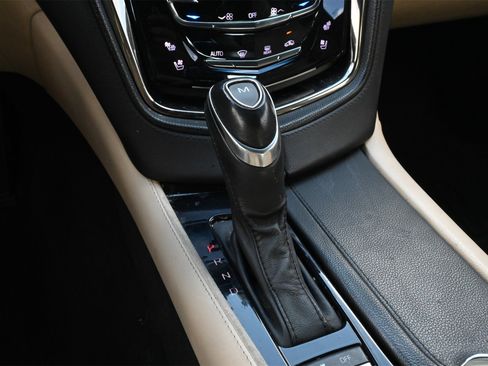 Used 2017 Cadillac CTS Luxury image 12