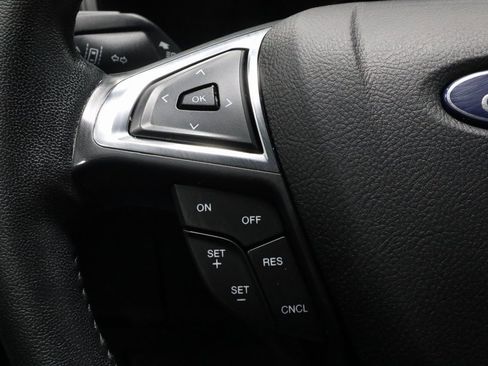 Certified 2022 Ford Edge SEL w/ Convenience Package image 28