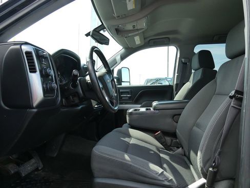 Certified 2017 Chevrolet Silverado 1500 LT w/ LPO, Black Pack AWD/4WD image 22
