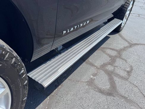 Used 2019 Ford Expedition Platinum AWD/4WD image 46