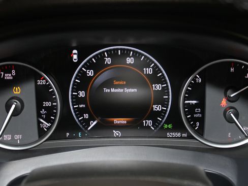Used 2017 Buick LaCrosse Premium FWD image 12