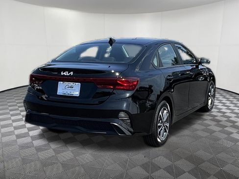Used 2024 Kia Forte LXS FWD image 6