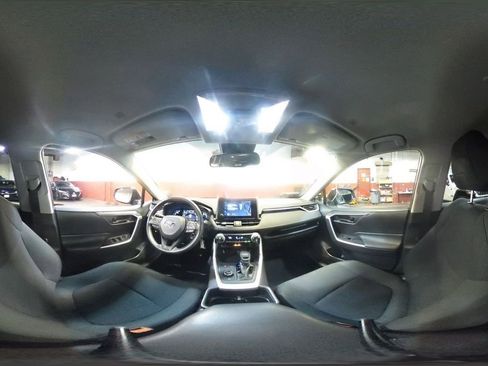 Used 2025 Toyota RAV4 LE image 42