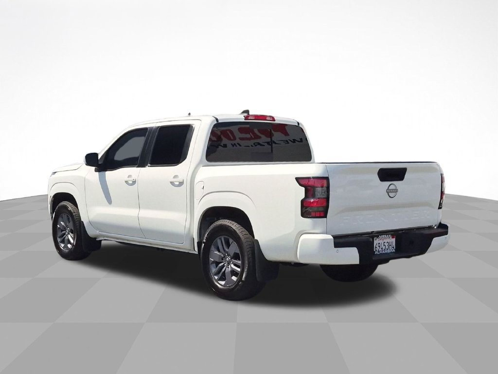 Certified 2025 Nissan Frontier SV RWD image 7