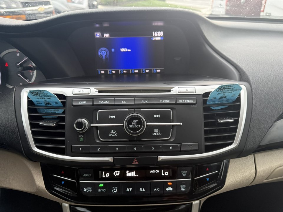 Used 2017 Honda Accord LX image 15