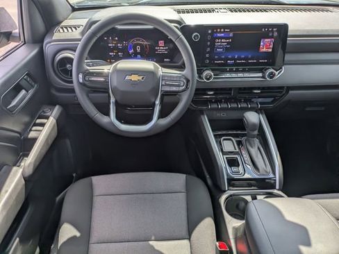 Used 2026 Chevrolet Colorado W/T w/ WT Custom Package image 18