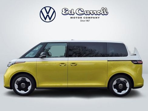 New 2025 Volkswagen ID. Buzz Pro S Plus AWD/4WD image 4
