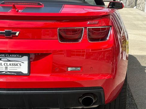 Used 2012 Chevrolet Camaro SS w/ RS Package RWD image 32