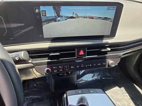 New 2026 Kia EV6 Light RWD image 10