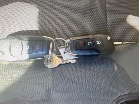 Used 2019 Ford F250 XL w/ XL Value Package AWD/4WD image 9