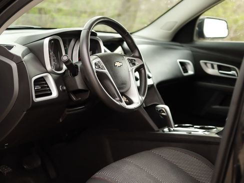 Used 2014 Chevrolet Equinox LT w/ Driver Convenience Package image 9