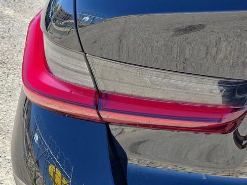 Used 2023 BMW 330e w/ Driving Assistance Package image 9