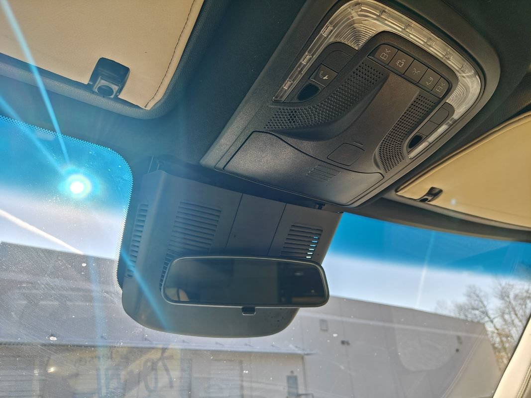 Used 2020 Mercedes-Benz Sprinter 3500 w/ Windows All Around Package image 55