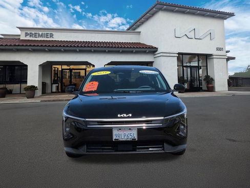 Certified 2025 Kia K4 FWD image 3