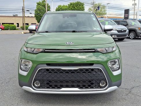 Used 2021 Kia Soul X-Line FWD image 2