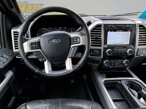 Used 2019 Ford F250 Platinum w/ Platinum Ultimate Package AWD/4WD image 8