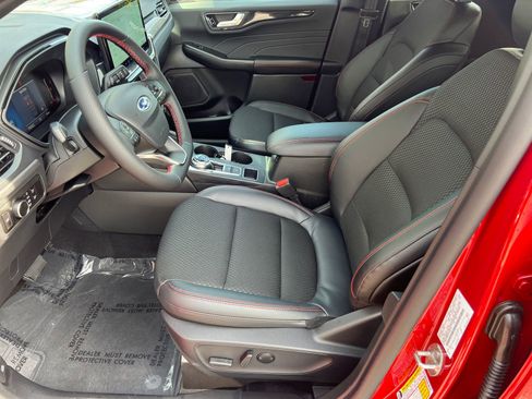 New 2026 Ford Escape ST-Line w/ Tech Pack #1 FWD image 10