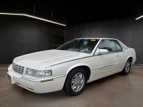 Used 1998 Cadillac Eldorado FWD image 3