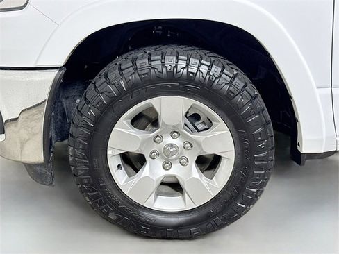 Used 2025 RAM 1500 Lone Star image 27