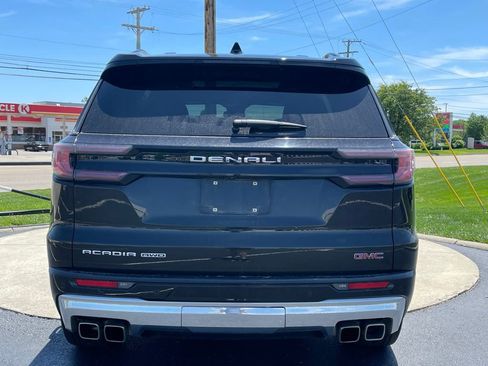 Used 2024 GMC Acadia Denali w/ LPO, Floor Liner Package AWD/4WD image 6