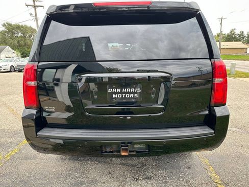 Used 2017 Chevrolet Tahoe Special Service 4x4 4dr SUV w/ Max Trailering Package image 9