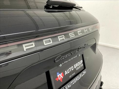 Used 2019 Porsche Cayenne Turbo AWD/4WD image 27