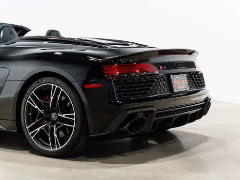 Used 2022 Audi R8 V10 performance image 3