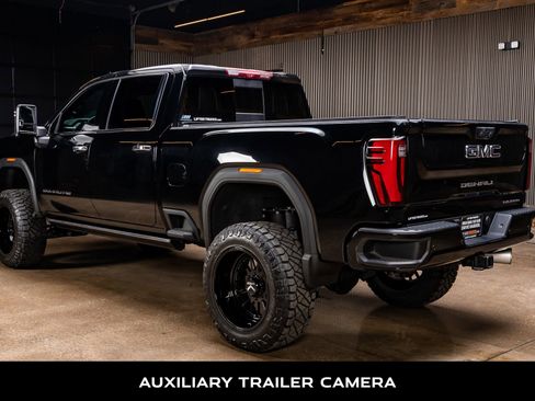 Used 2024 GMC Sierra 2500 Denali Ultimate w/ Max Trailering Package image 7