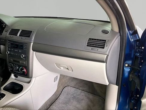 Used 2005 Chevrolet Cobalt LS FWD image 17