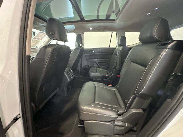 Used 2021 Volkswagen Atlas SEL AWD/4WD image 15