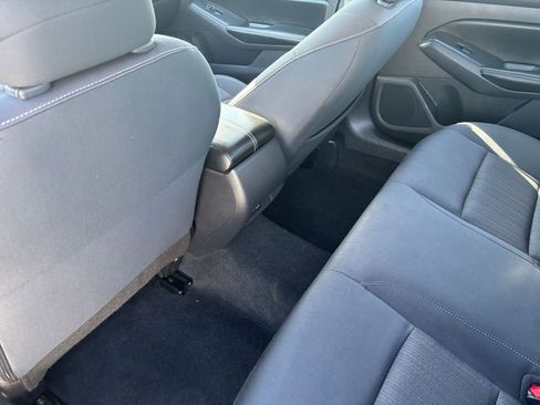 Used 2025 Nissan Altima 2.5 SV FWD image 23