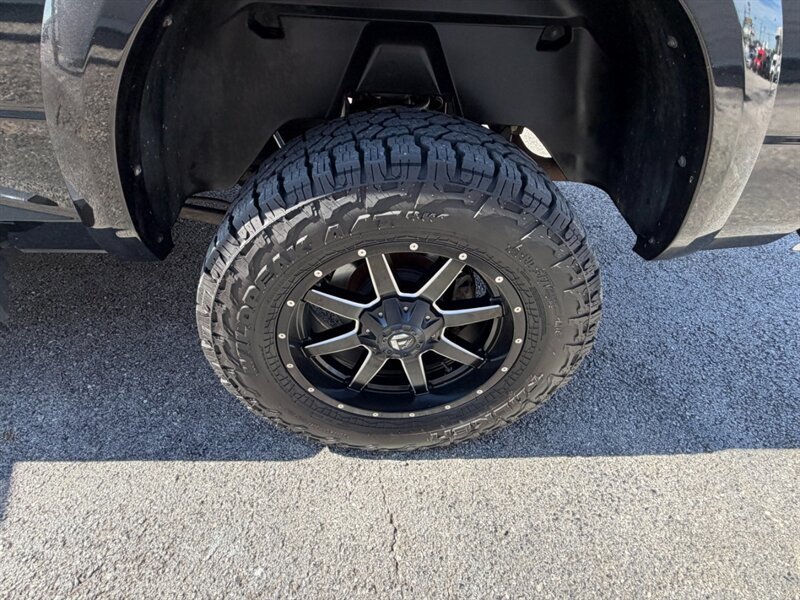 Used 2015 RAM 1500 Laramie w/ Convenience Group AWD/4WD image 17