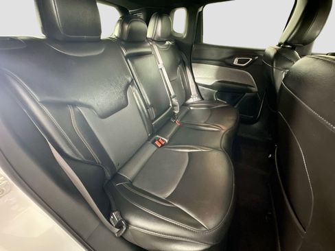 Used 2023 Jeep Compass Limited image 25