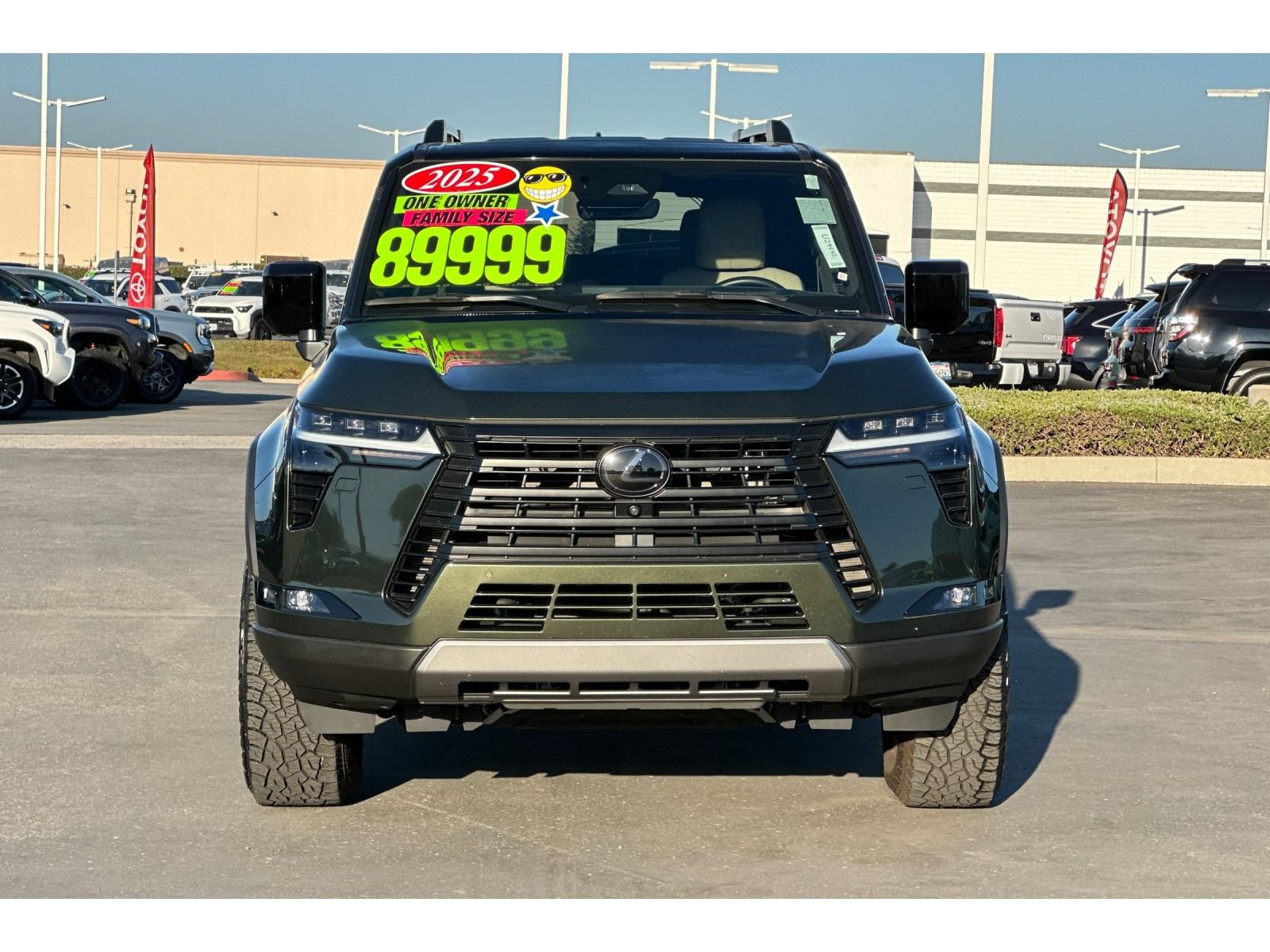 Used 2025 Lexus GX 550 w/ Accessory Package (CT) AWD/4WD image 9