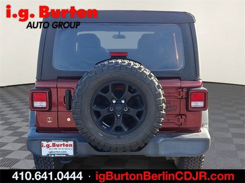 Used 2021 Jeep Wrangler Unlimited Sport image 5