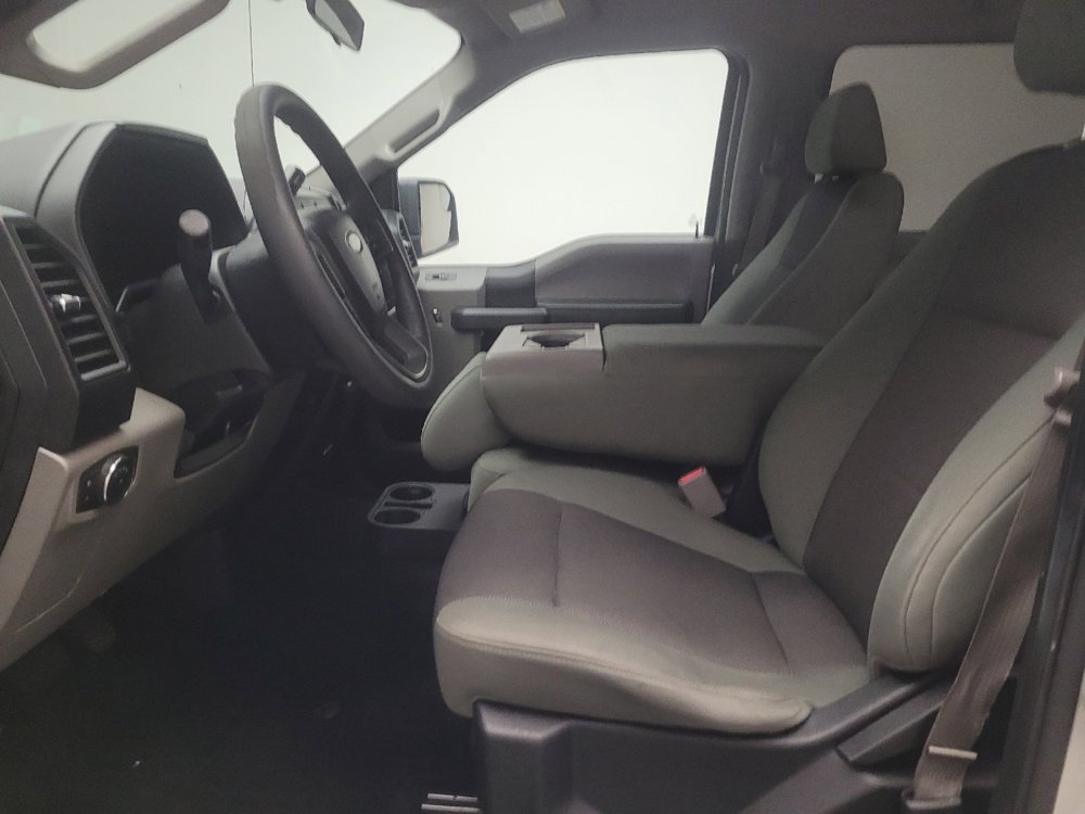 Used 2016 Ford F150 XL w/ Equipment Group 101A Mid AWD/4WD image 17