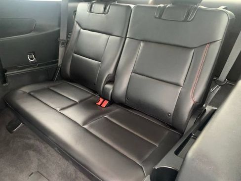 Used 2023 Ford Explorer ST-Line w/ Class IV Trailer Tow Package AWD/4WD image 39