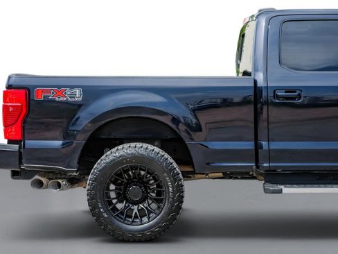 Used 2021 Ford F250 Lariat w/ Lariat Ultimate Package AWD/4WD image 7