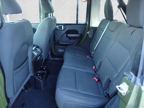 Used 2020 Jeep Wrangler Unlimited Sport S image 9